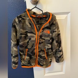 Toddler boys North Face Zip